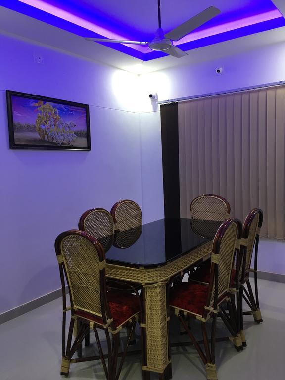 Rams Guest House Near Lulu Mall Thiruvananthapuram Esterno foto