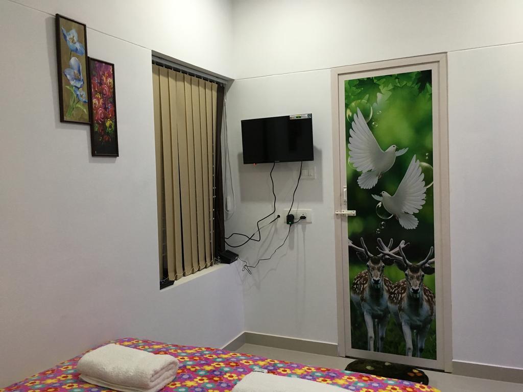Rams Guest House Near Lulu Mall Thiruvananthapuram Esterno foto