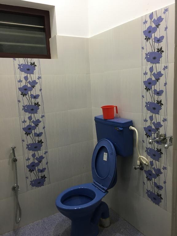 Rams Guest House Near Lulu Mall Thiruvananthapuram Esterno foto